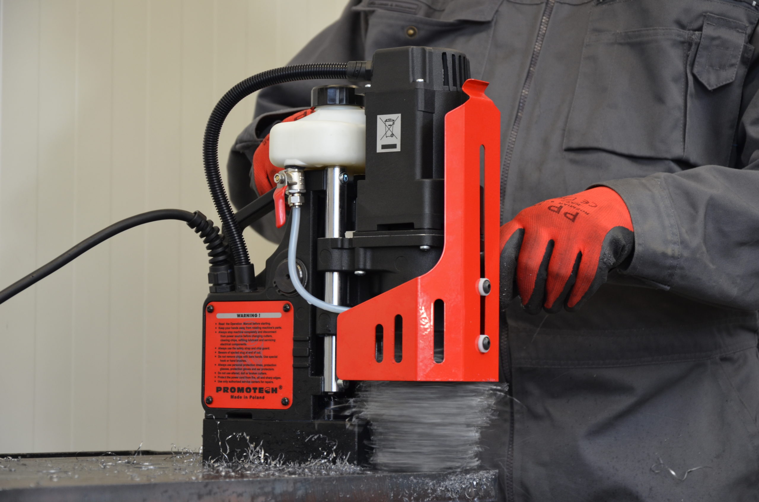 Compact Magnetic Drilling Machine