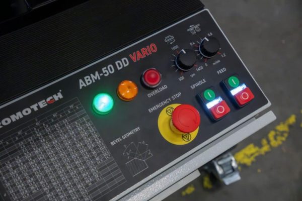 ABM50DD-Vario-panel-1024x682